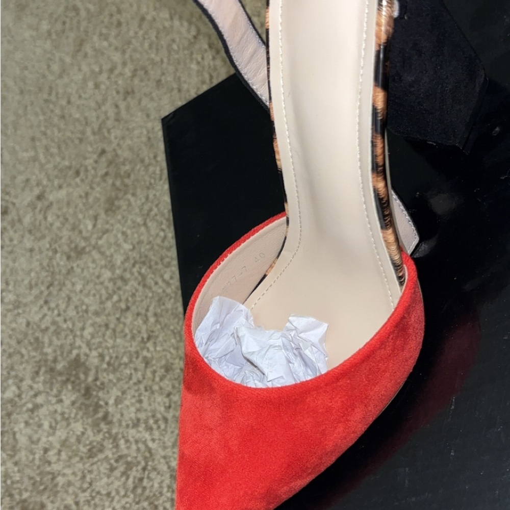 SHEIN CHUNKY HEEL